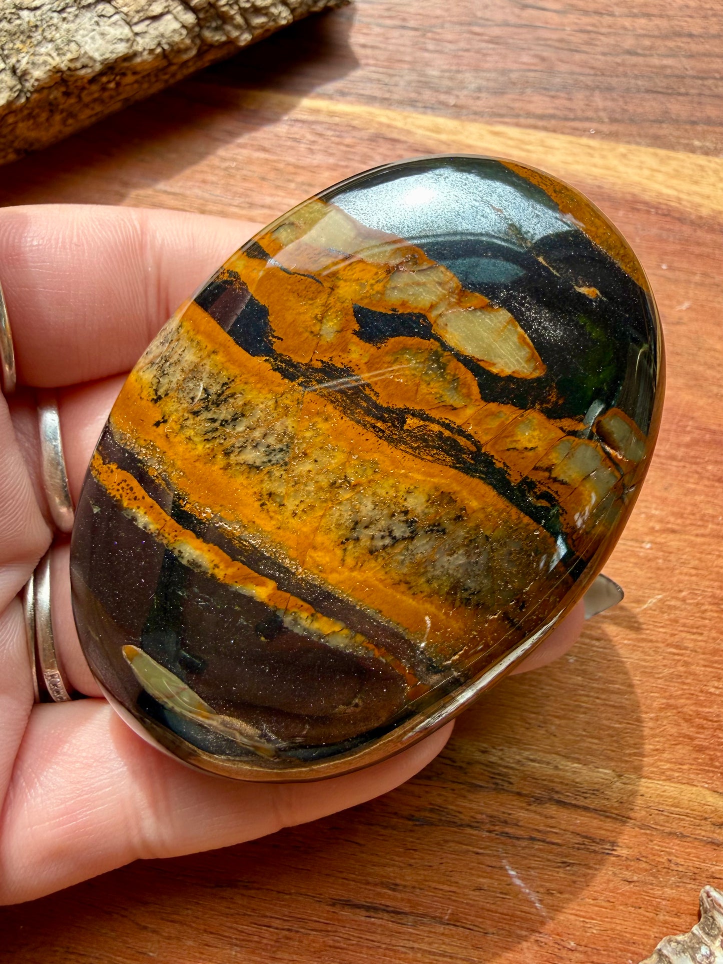 TIGER IRON PALM STONE
