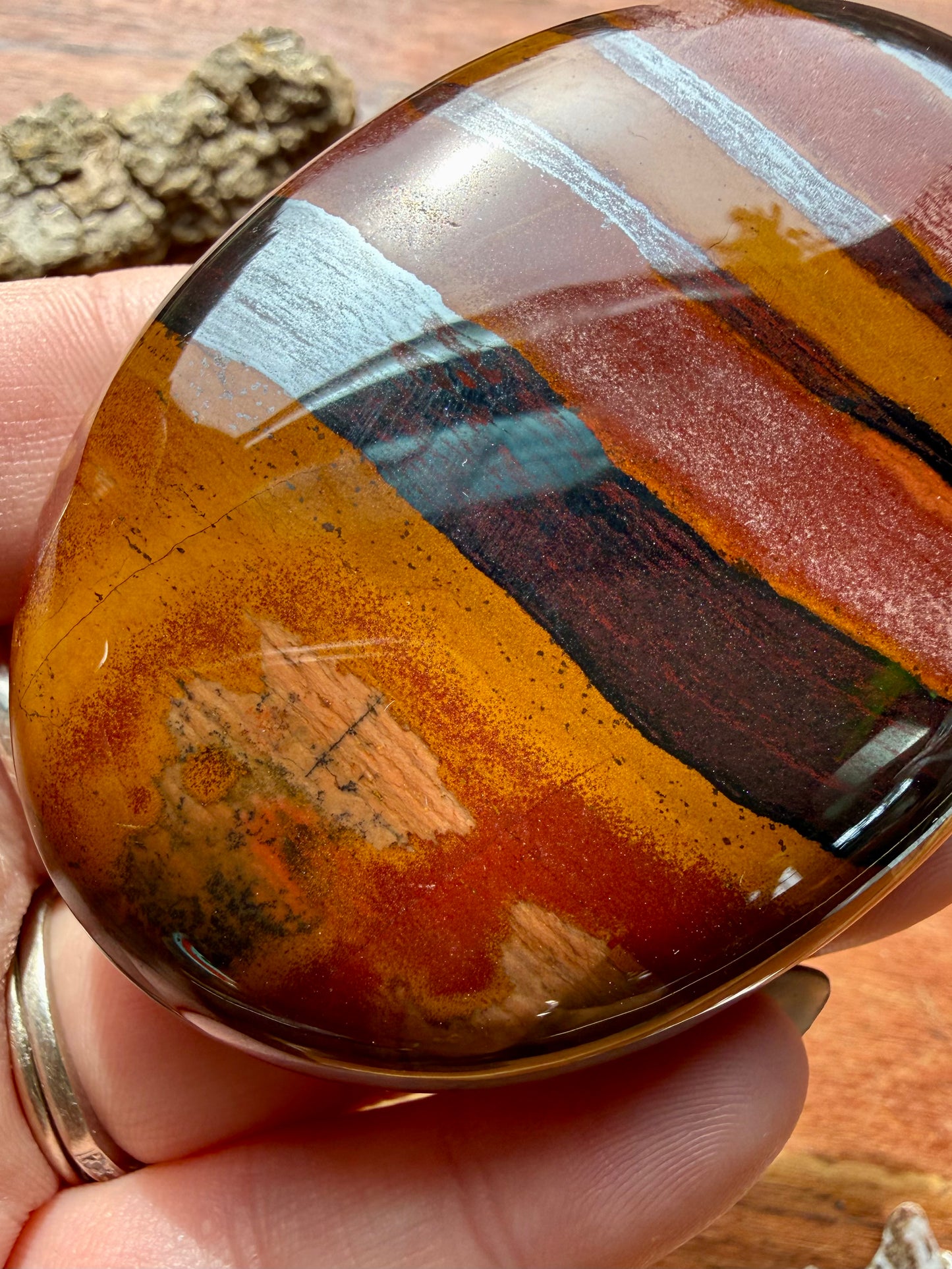 TIGER IRON PALM STONE