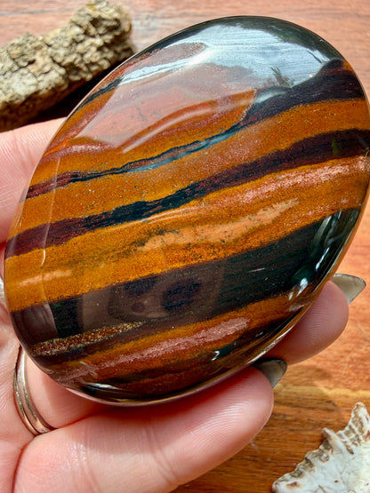 TIGER IRON PALM STONE