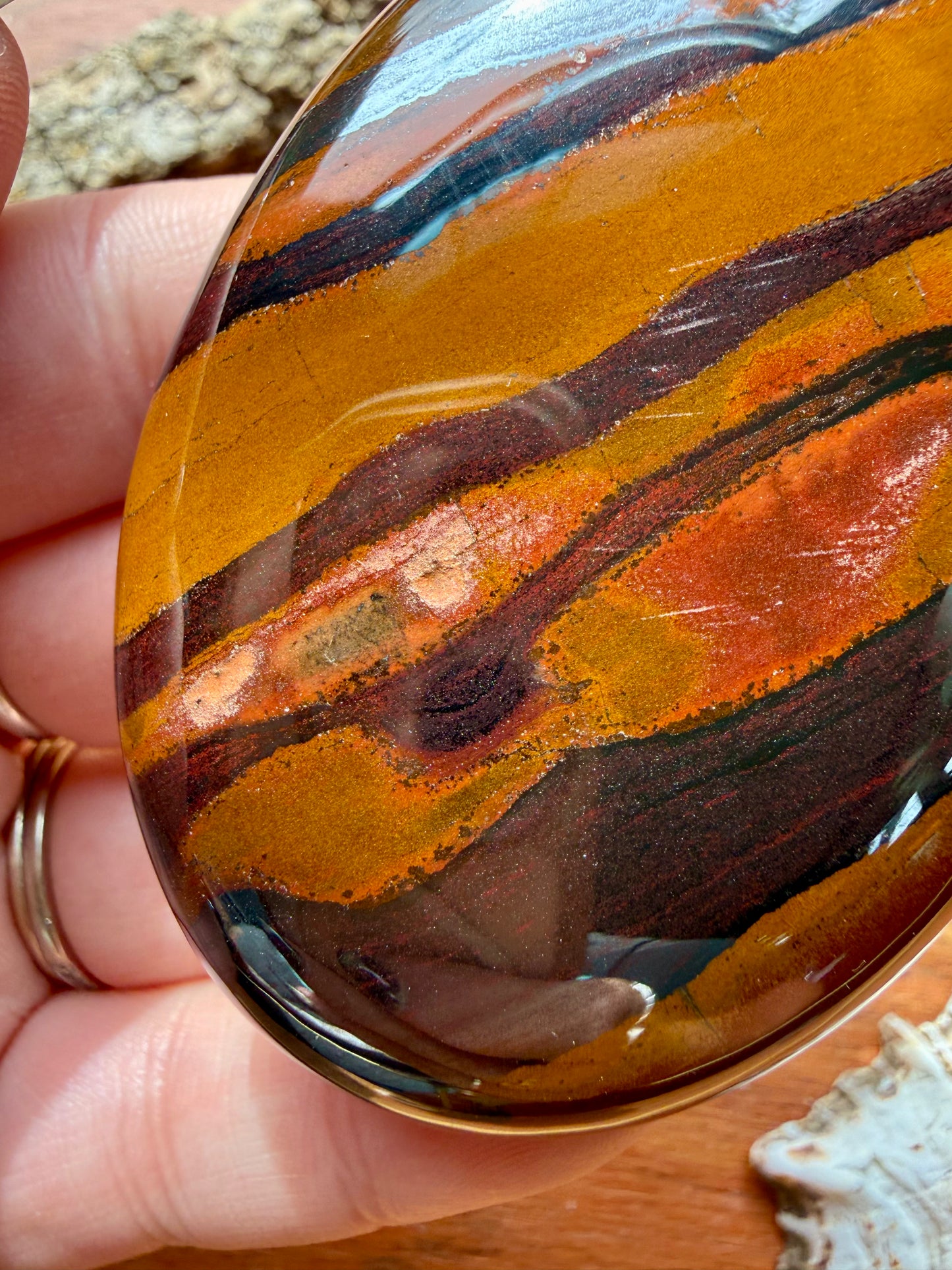 TIGER IRON PALM STONE