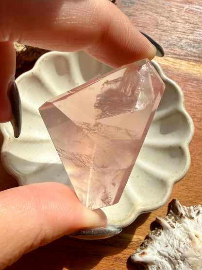 HIGH QUALITY BRAZILIAN ROSE QUARTZ FREEFORM