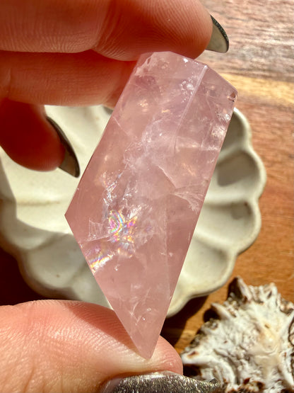 HIGH QUALITY BRAZILIAN ROSE QUARTZ FREEFORM