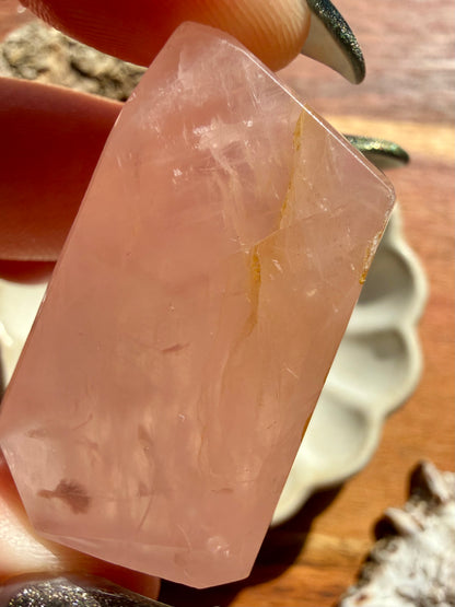 HIGH QUALITY BRAZILIAN ROSE QUARTZ + GOLDEN HEALER FREEFORM