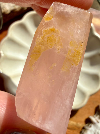 HIGH QUALITY BRAZILIAN ROSE QUARTZ + GOLDEN HEALER FREEFORM