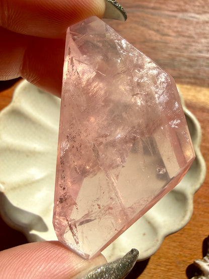HIGH QUALITY BRAZILIAN ROSE QUARTZ FREEFORM