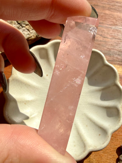 HIGH QUALITY BRAZILIAN ROSE QUARTZ FREEFORM