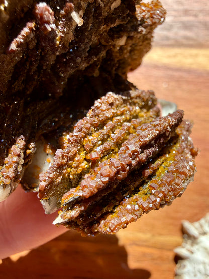 BARITE, MAGANESE + VANADINITE