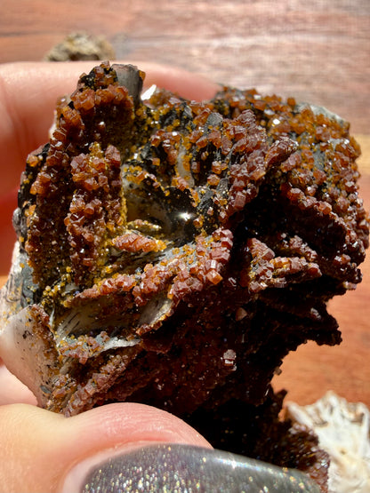 BARITE, MAGANESE + VANADINITE