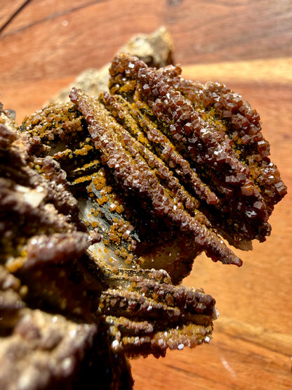 BARITE, MAGANESE + VANADINITE