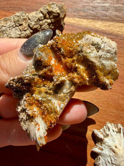 BARITE, MAGANESE + VANADINITE
