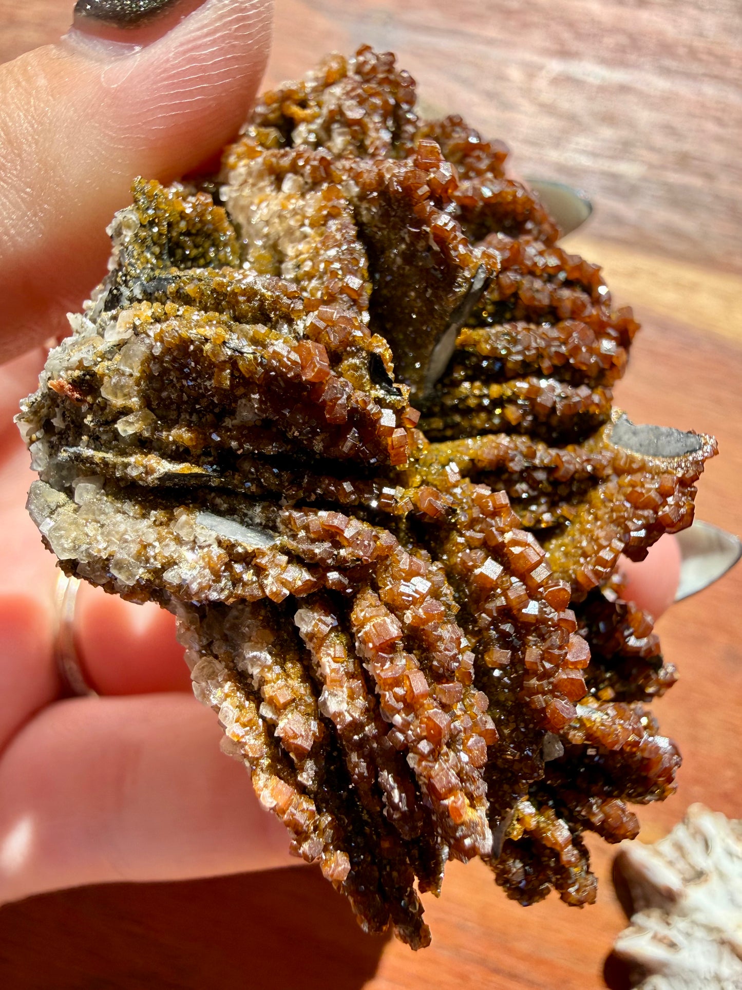 BARITE, MAGANESE + VANADINITE