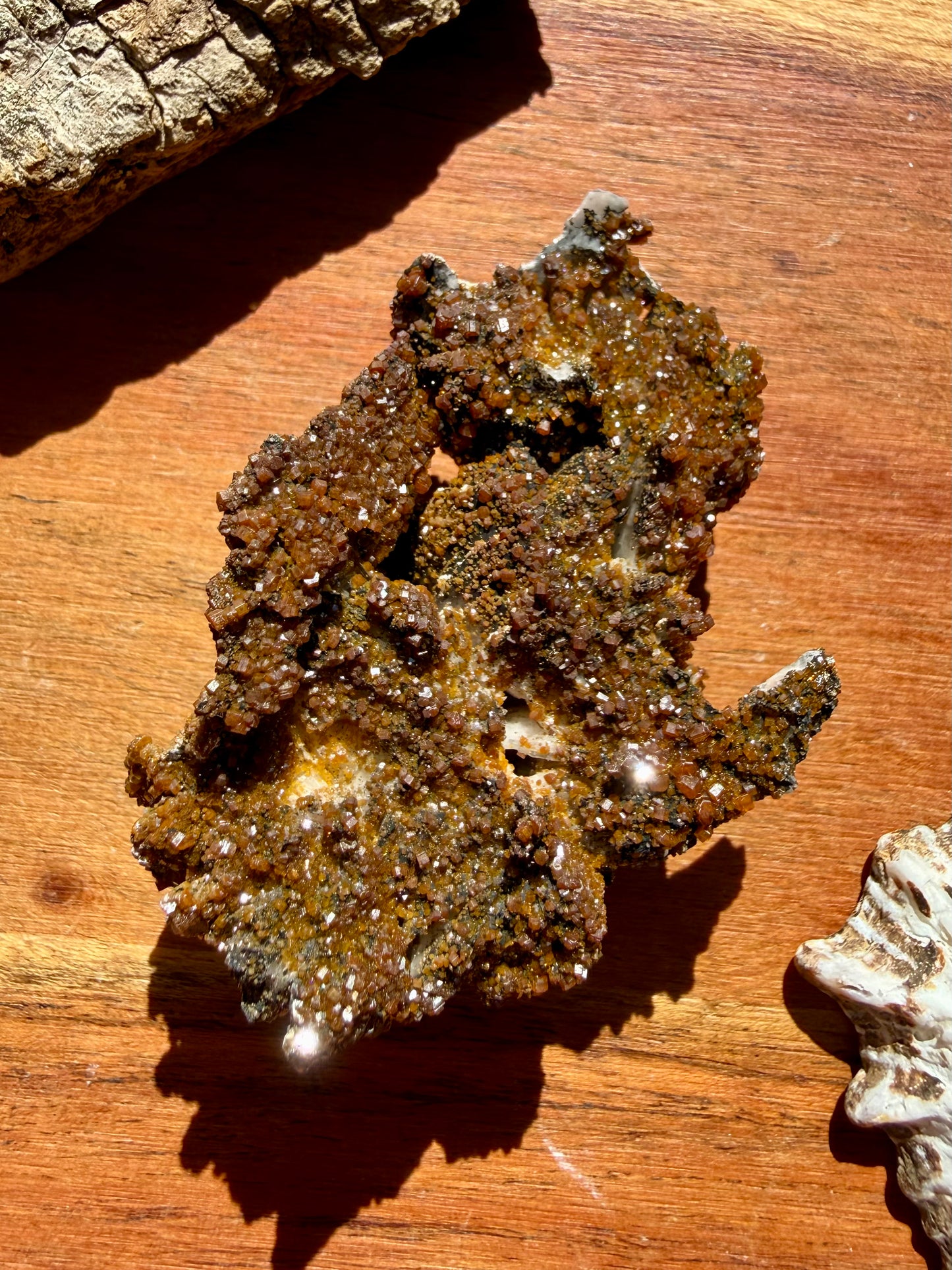 BARITE, MAGANESE + VANADINITE