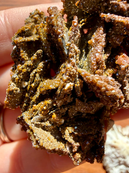 BARITE, MAGANESE + VANADINITE