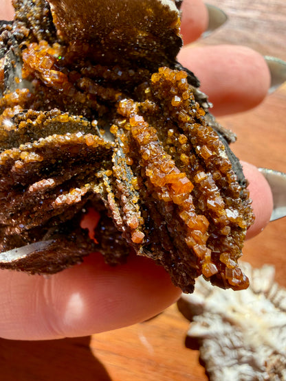BARITE, MAGANESE + VANADINITE