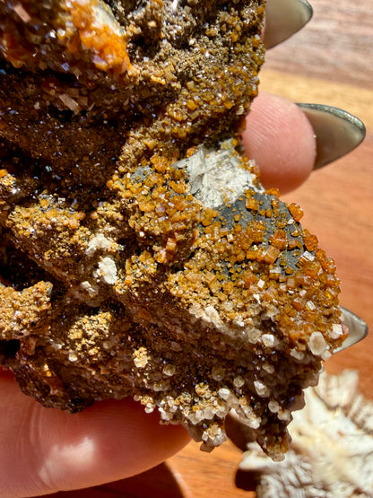 BARITE, MAGANESE + VANADINITE