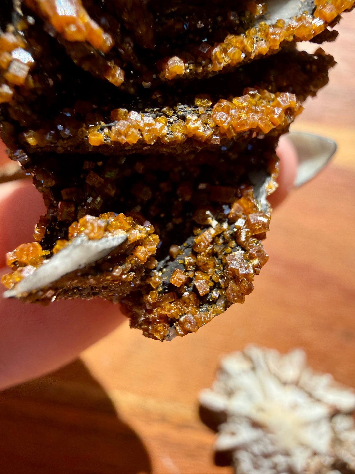 BARITE, MAGANESE + VANADINITE