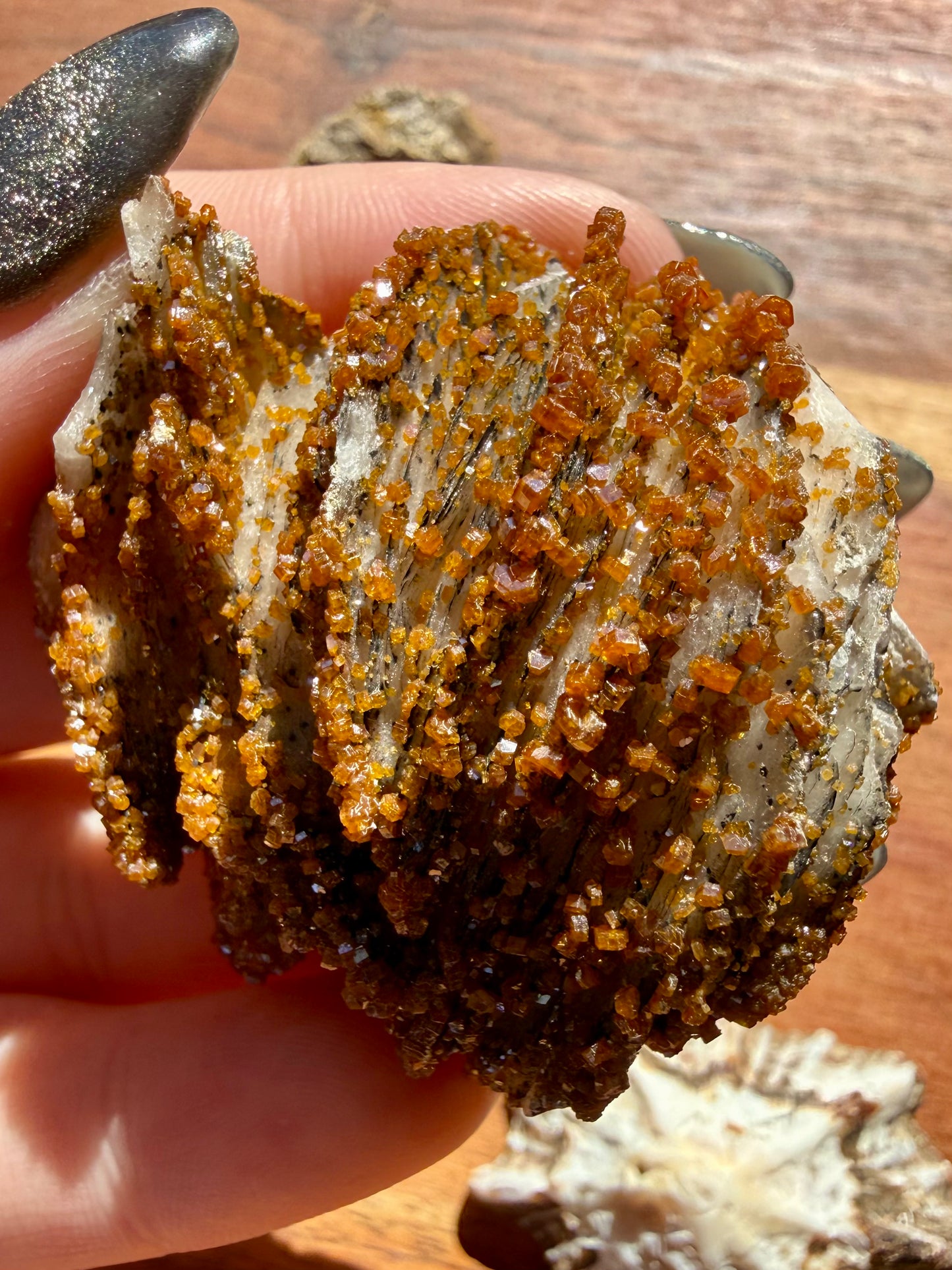 BARITE, MAGANESE + VANADINITE