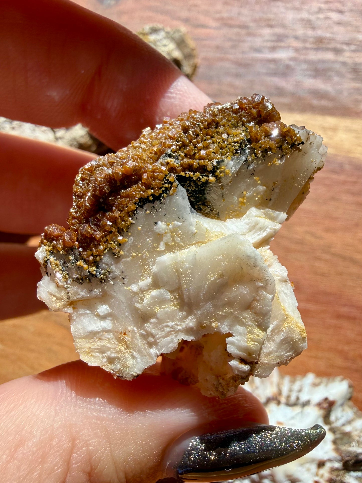 BARITE, MAGANESE + VANADINITE