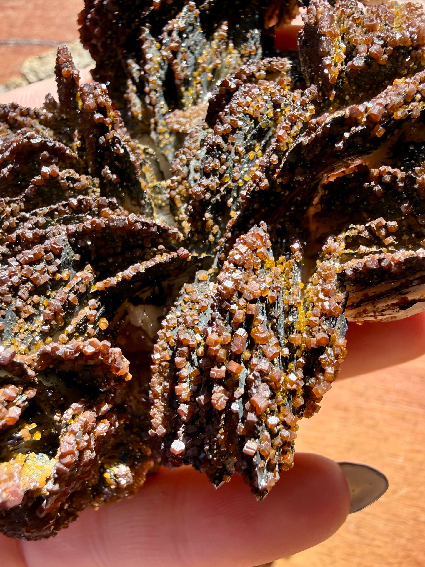 BARITE, MAGANESE + VANADINITE