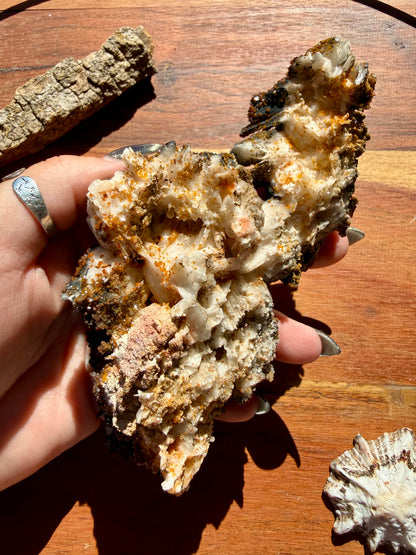 BARITE, MAGANESE + VANADINITE
