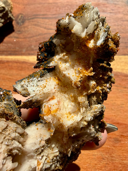 BARITE, MAGANESE + VANADINITE