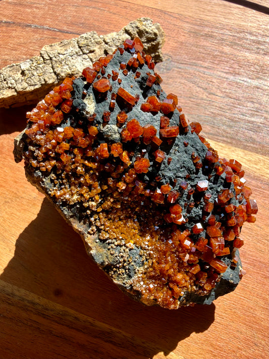 VANADINITE + MAGANESE