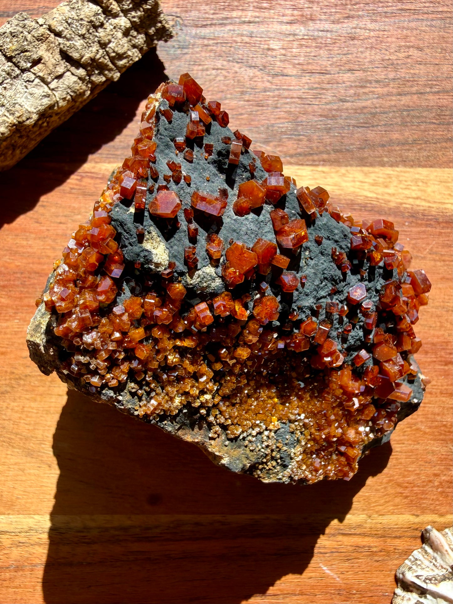 VANADINITE + MAGANESE