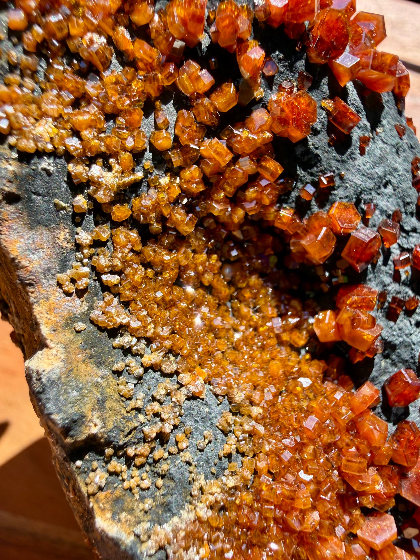 VANADINITE + MAGANESE