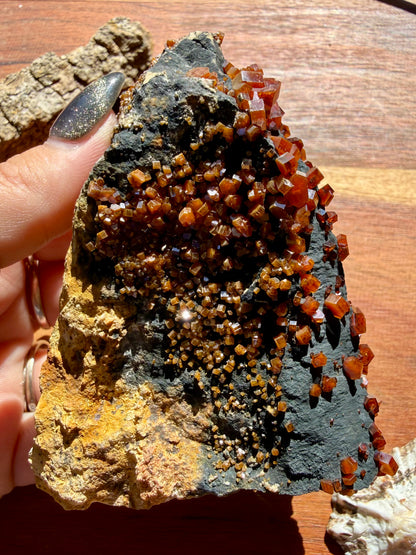VANADINITE + MAGANESE
