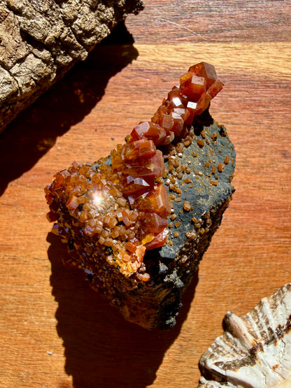 VANADINITE + MAGANESE