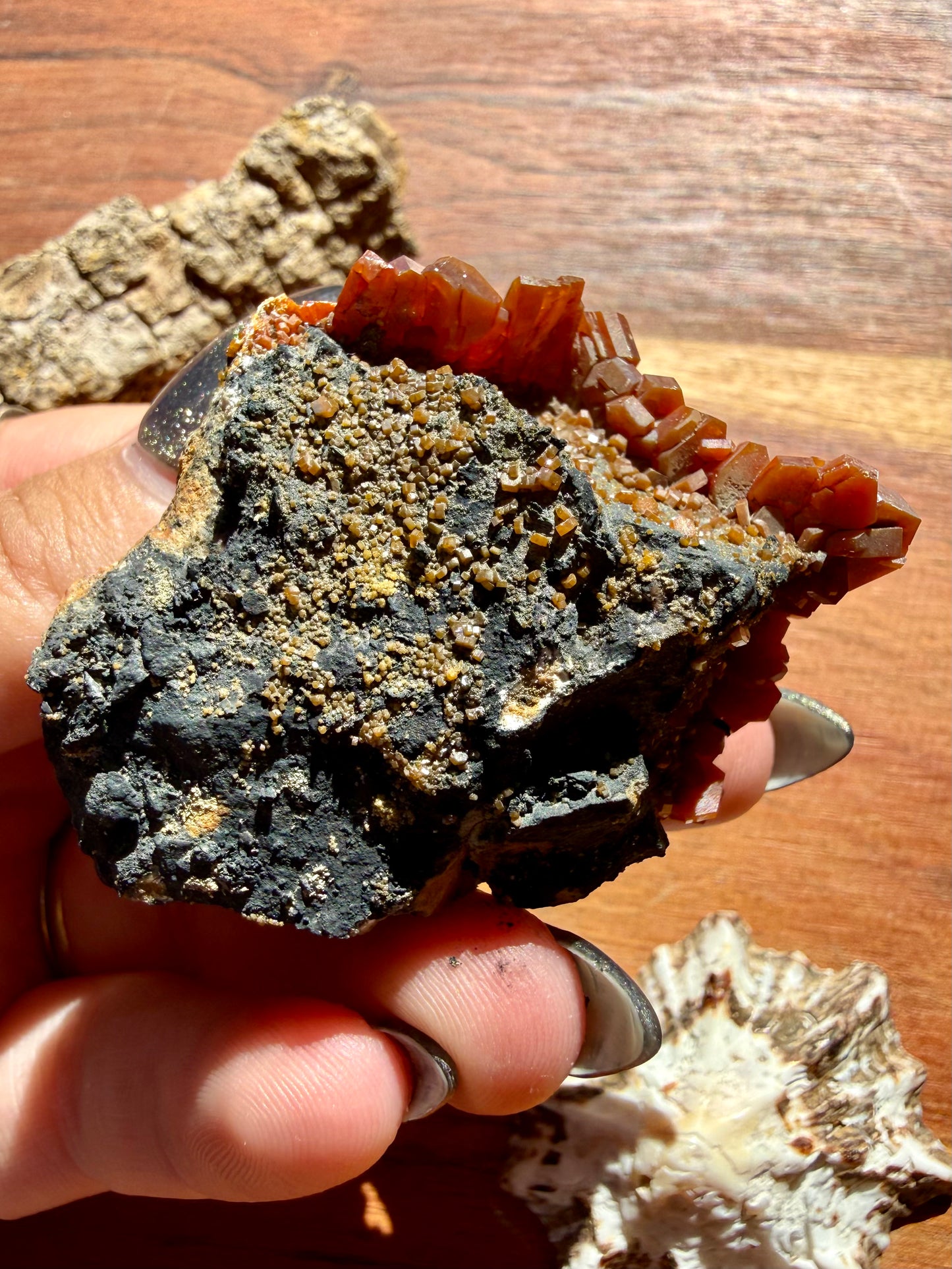 VANADINITE + MAGANESE