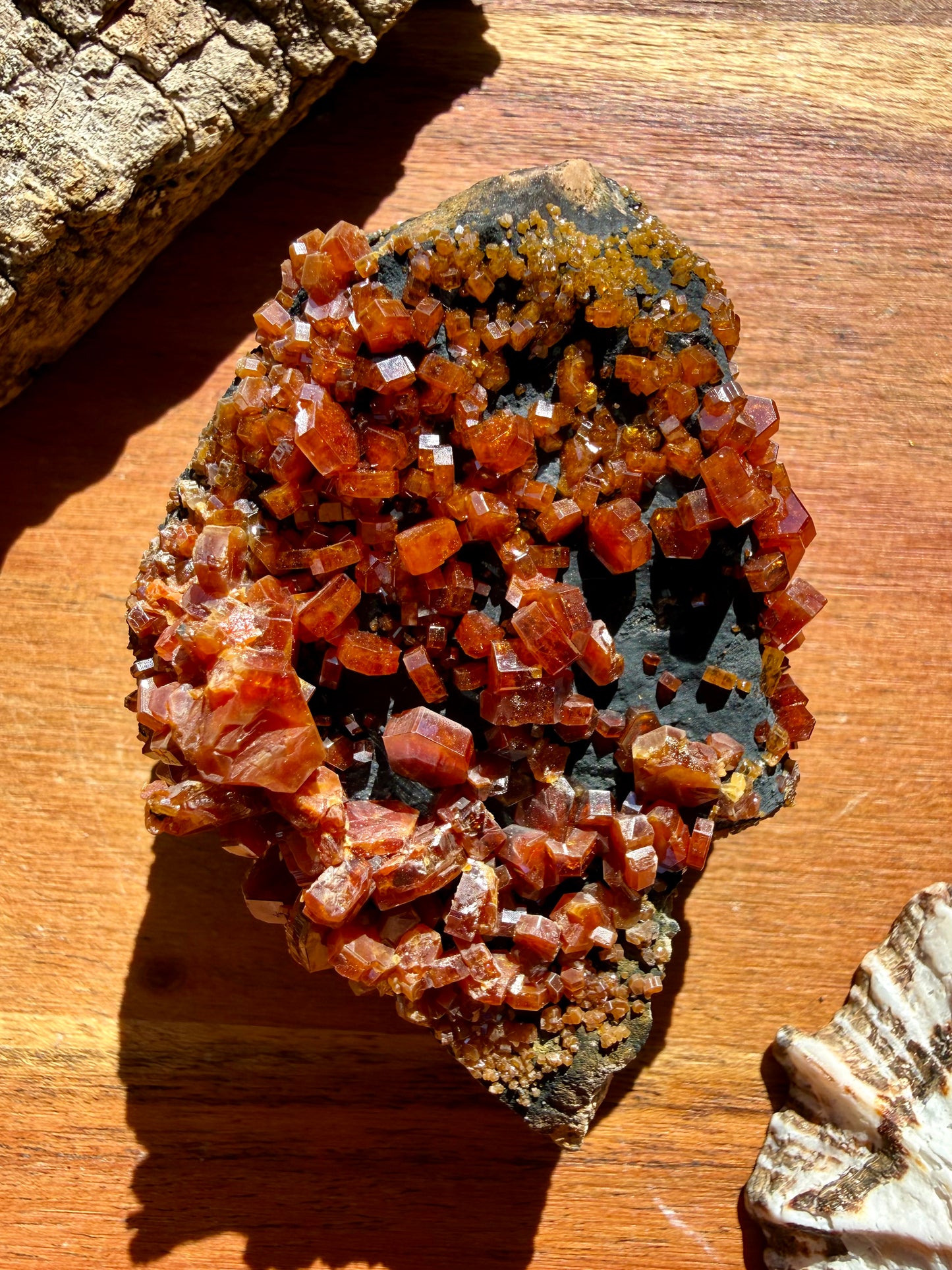 VANADINITE + MAGANESE
