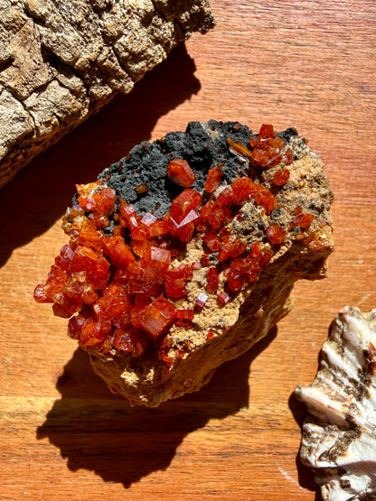 VANADINITE + MAGANESE