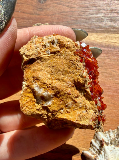 VANADINITE + MAGANESE