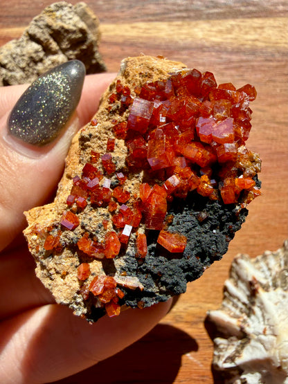 VANADINITE + MAGANESE