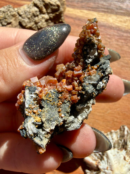 VANADINITE + MAGANESE