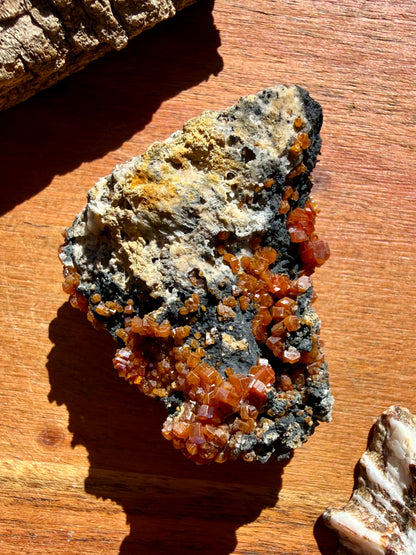 VANADINITE + MAGANESE