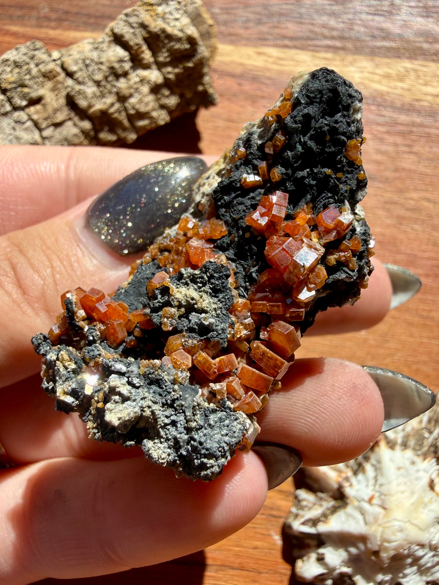 VANADINITE + MAGANESE