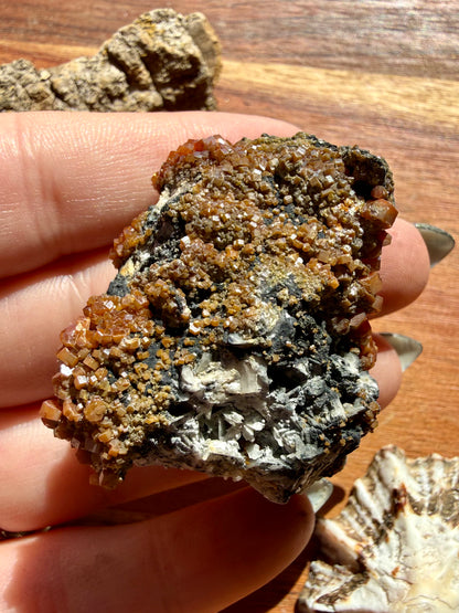 VANADINITE + MAGANESE