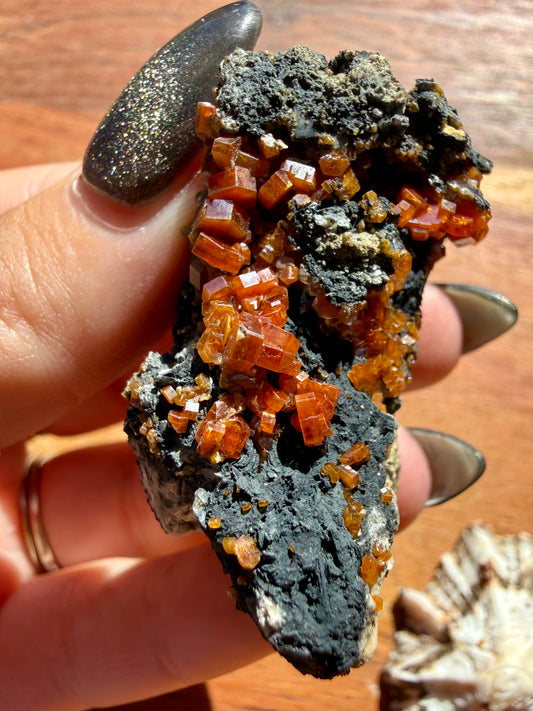 VANADINITE + MAGANESE