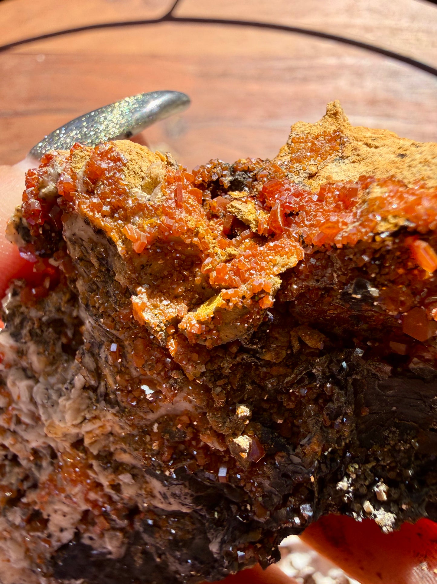 VANADINITE + MAGANESE