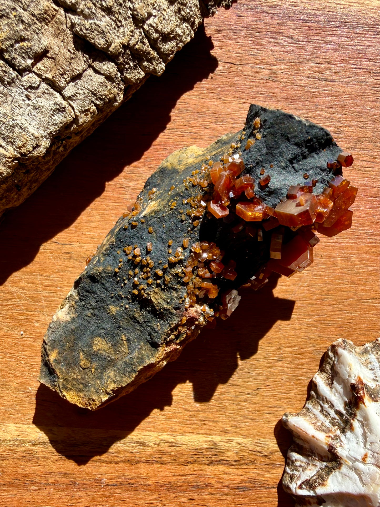 VANADINITE + MAGANESE