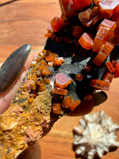VANADINITE + MAGANESE