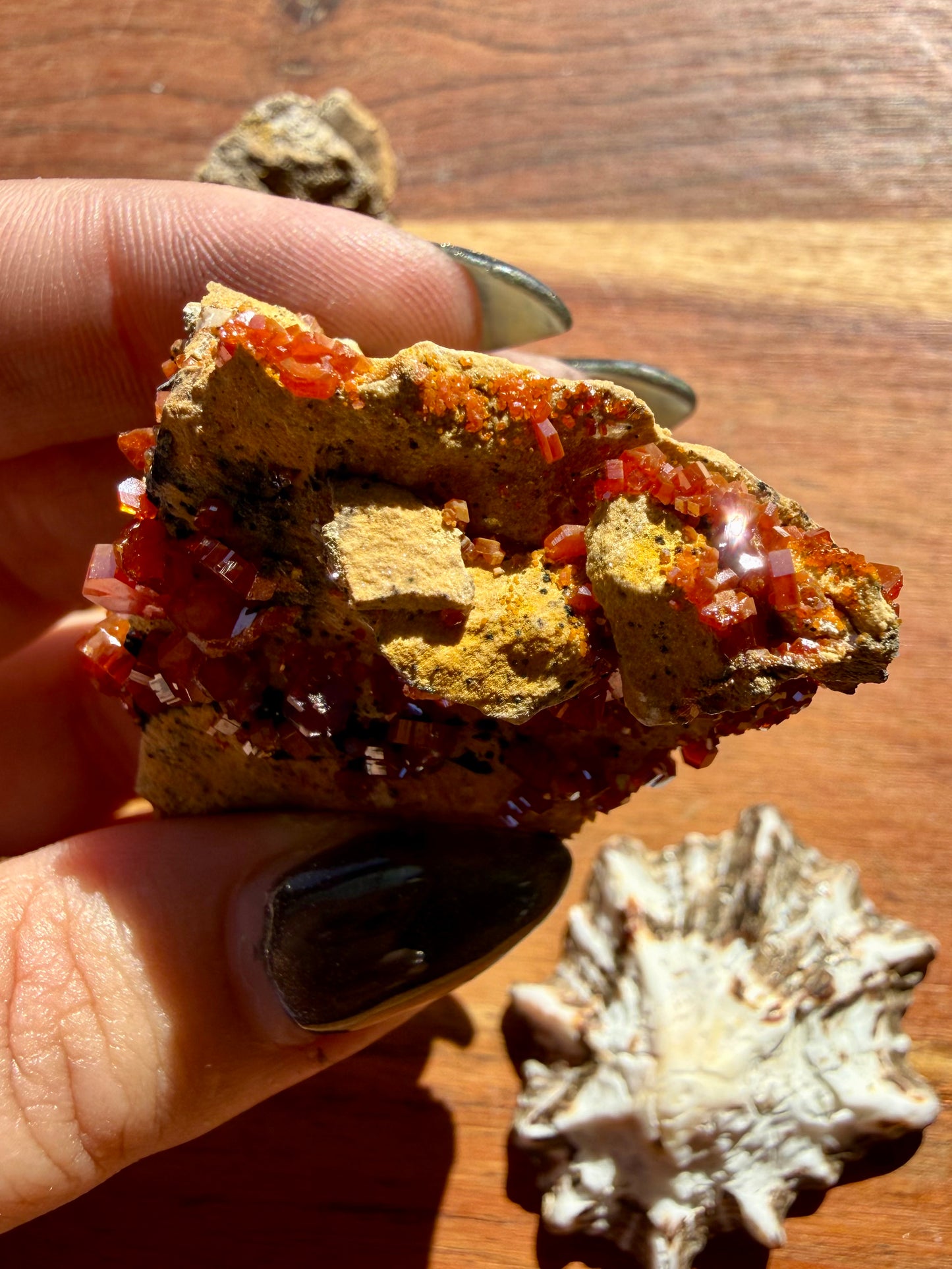 VANADINITE + MAGANESE