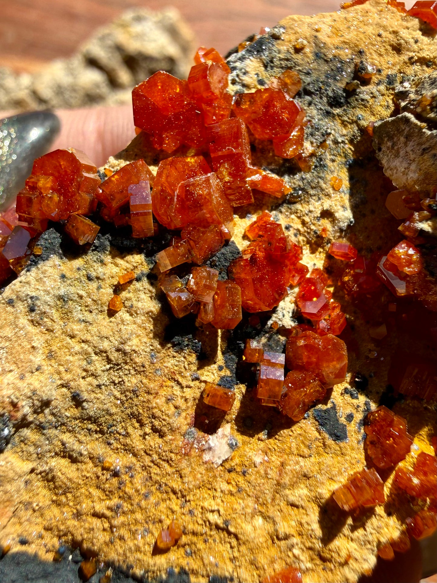 VANADINITE + MAGANESE