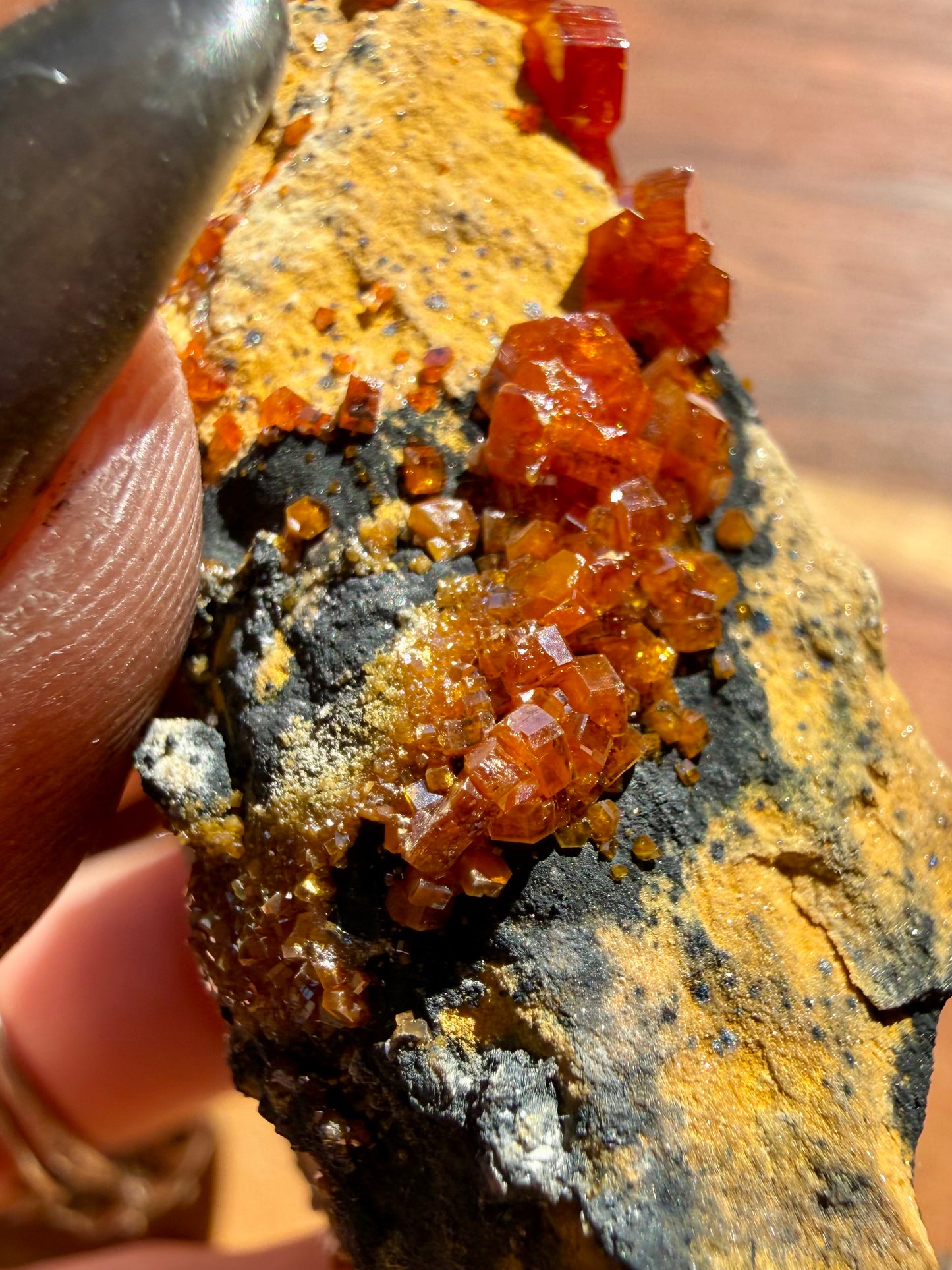 VANADINITE + MAGANESE
