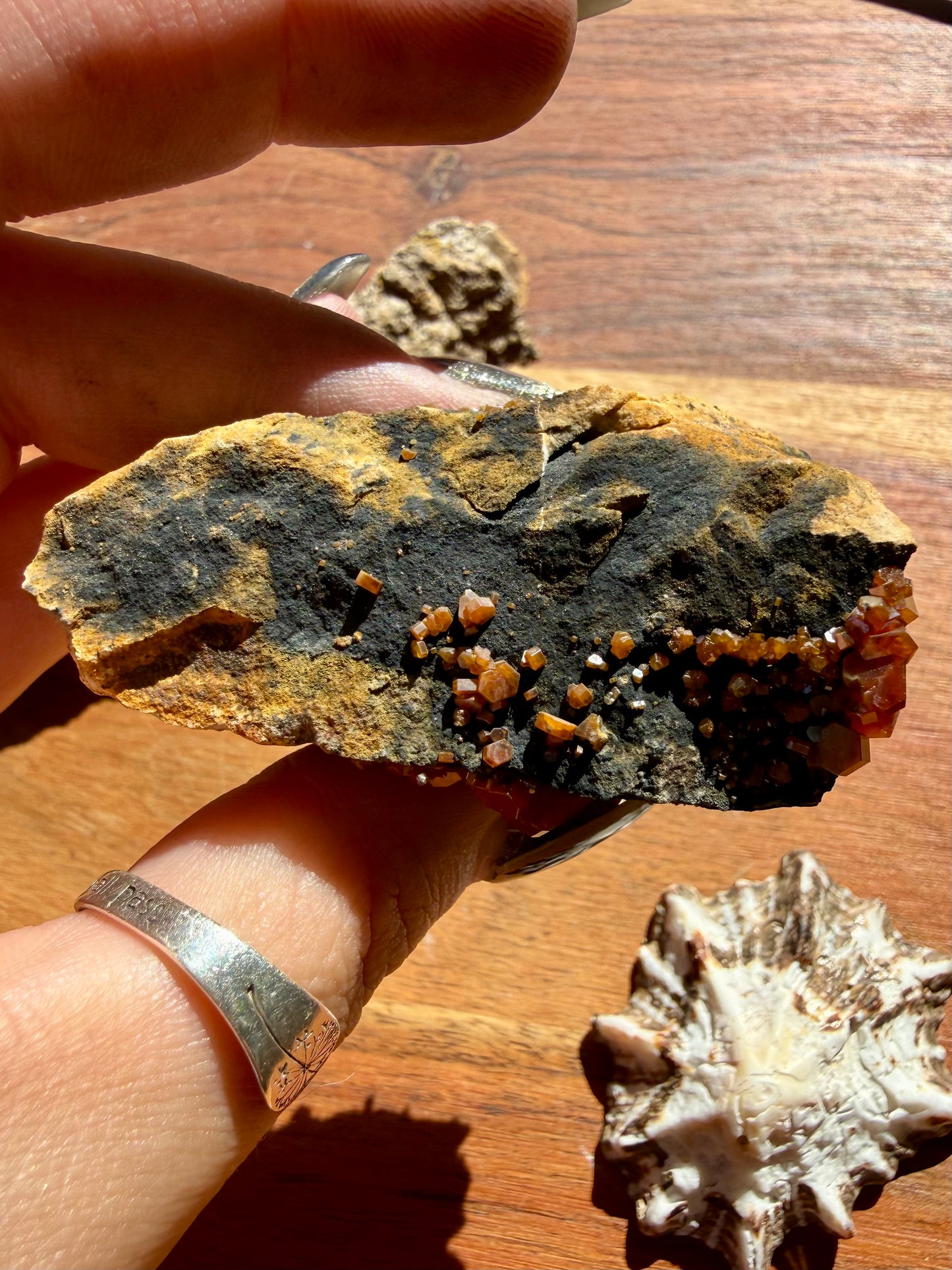VANADINITE + MAGANESE