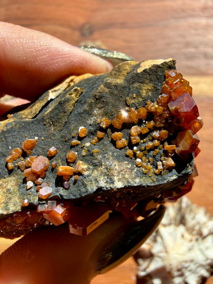VANADINITE + MAGANESE