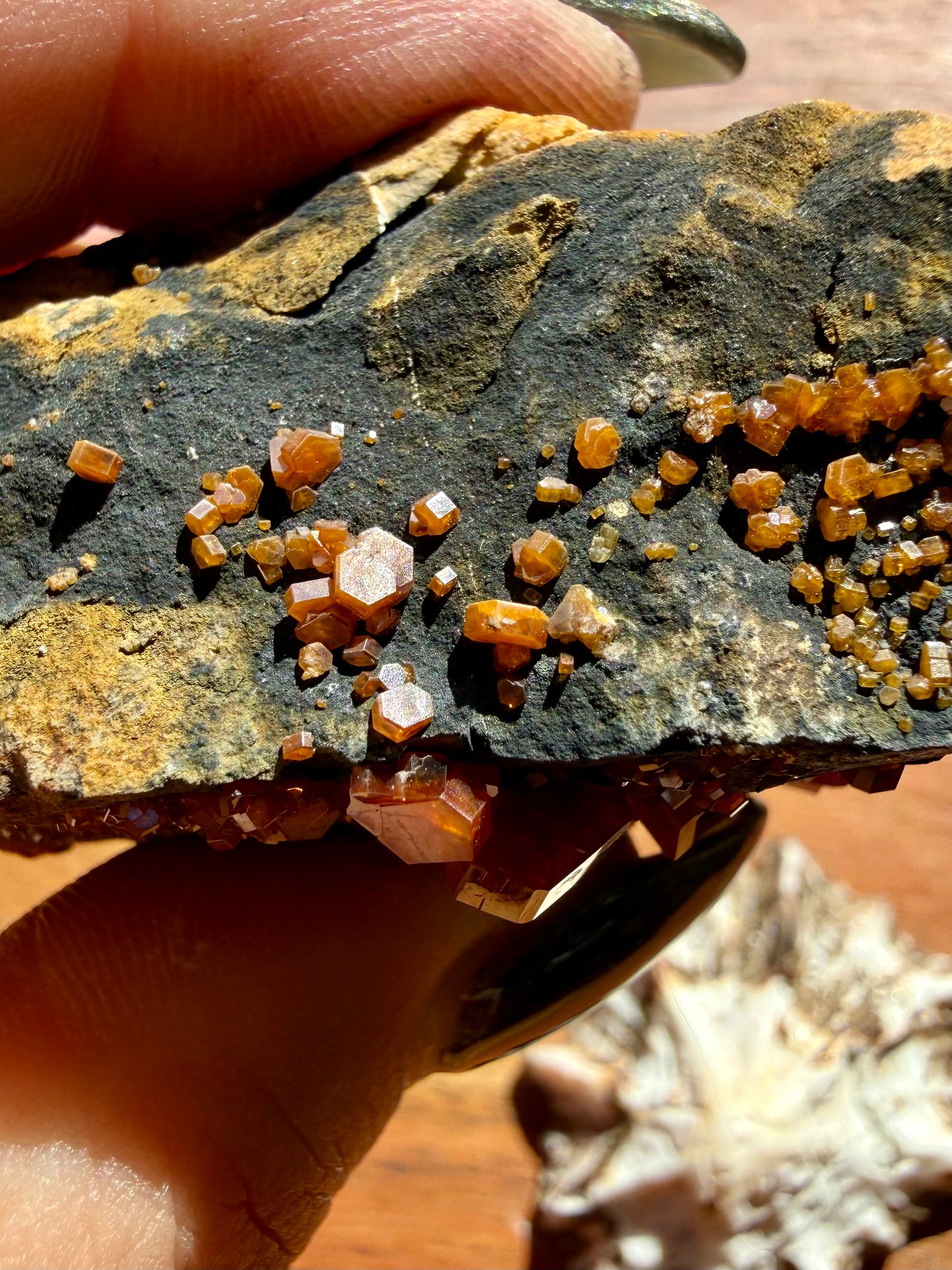 VANADINITE + MAGANESE
