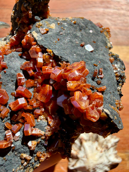 VANADINITE + MAGANESE